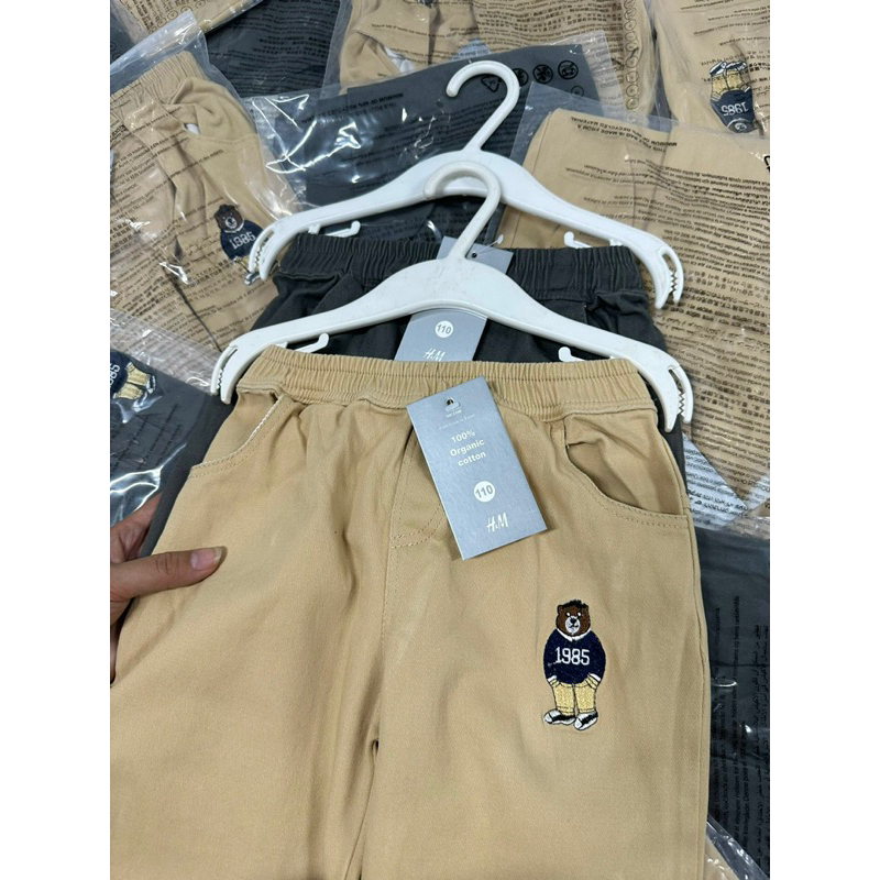 🦁 Bán sỉ Q2 🦁 QUẦN KAKI BÉ TRAI THÊU GẤU