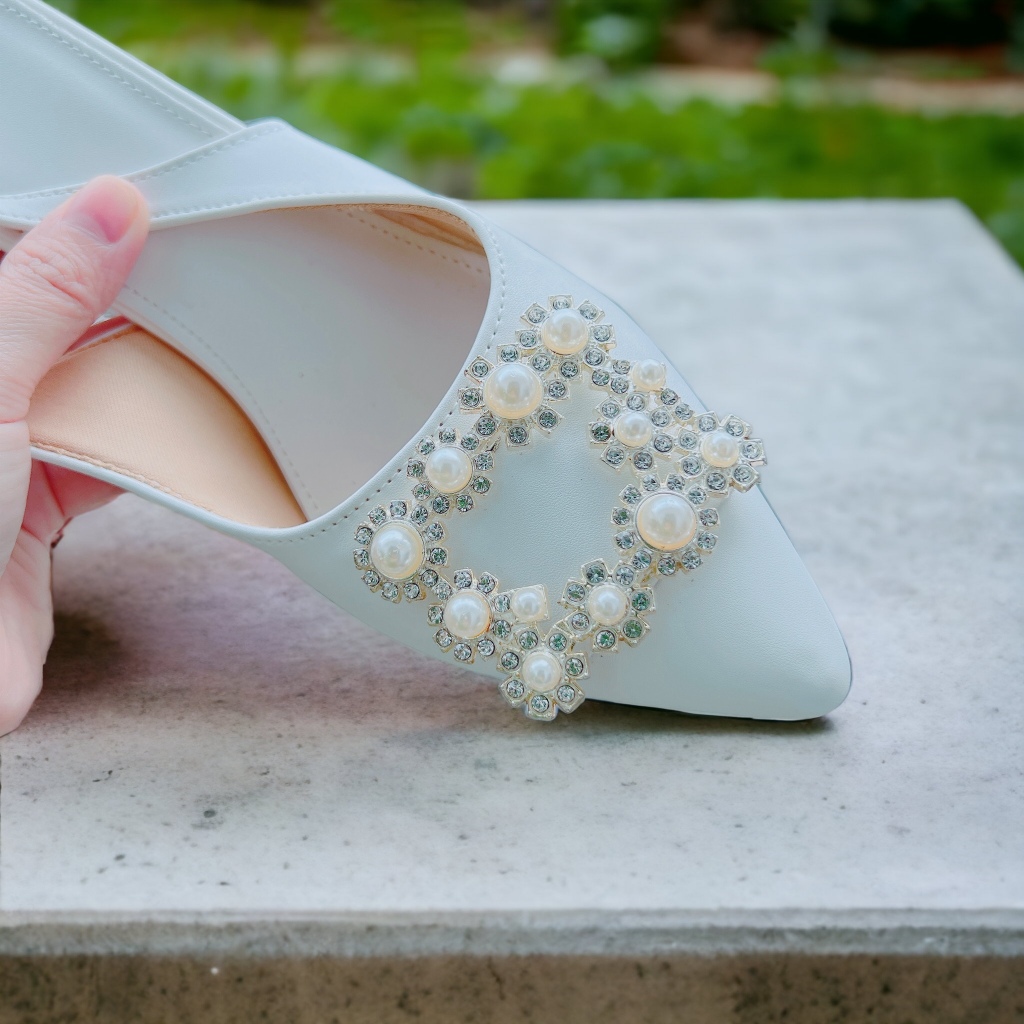 Giày sục bít mũi khóa đá sang chảnh cao 9cm - B33