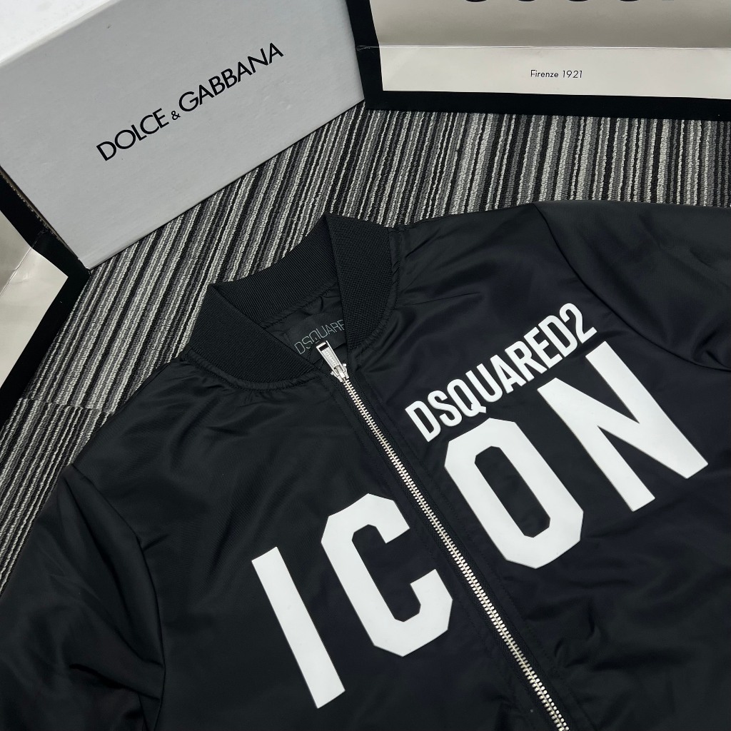 Áo Khoác Bomber Nam Đớt Si Que In Chữ Vạt Áo Phối Khoá Siêu Đẹp - Áo Khoác Bomber Nam Đớt Si Que In Chữ Cao Cấp