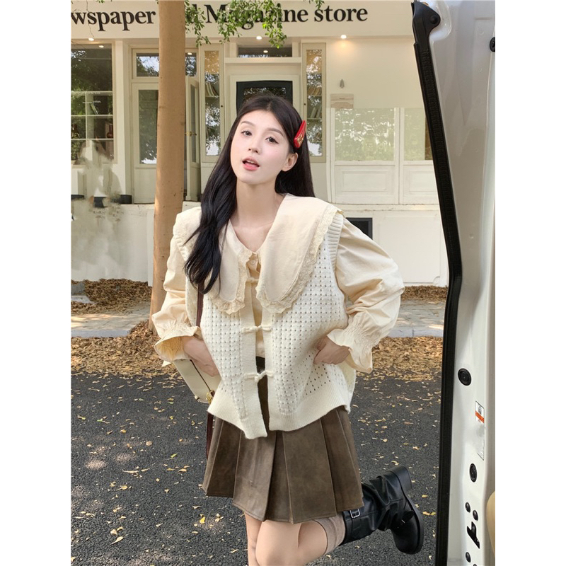 Áo sơ mi cổ búp bê mix áo len cài cúc phong cách Trung Hoa