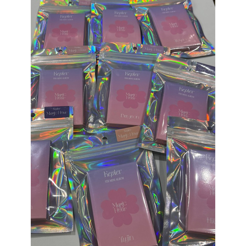 Album kep1er - Magic Hour có sẵn không chọn