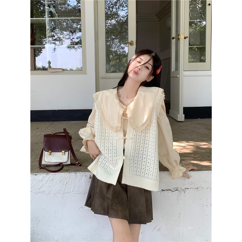 Áo sơ mi cổ búp bê mix áo len cài cúc phong cách Trung Hoa