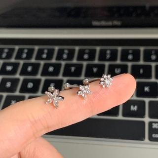 1 khuyên tai lỗ rook thép không rỉ jessevn