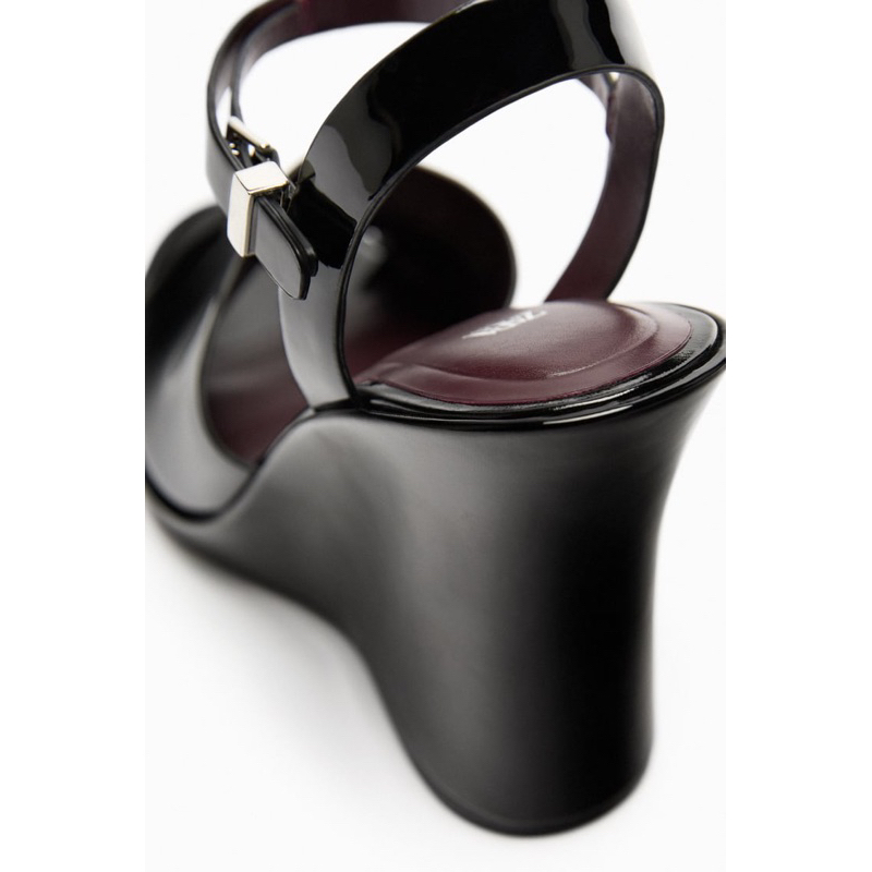 Sandal quai ngang zara 2023 hàng auth chuẩn .