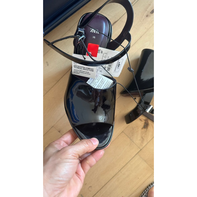 Sandal quai ngang zara 2023 hàng auth chuẩn .