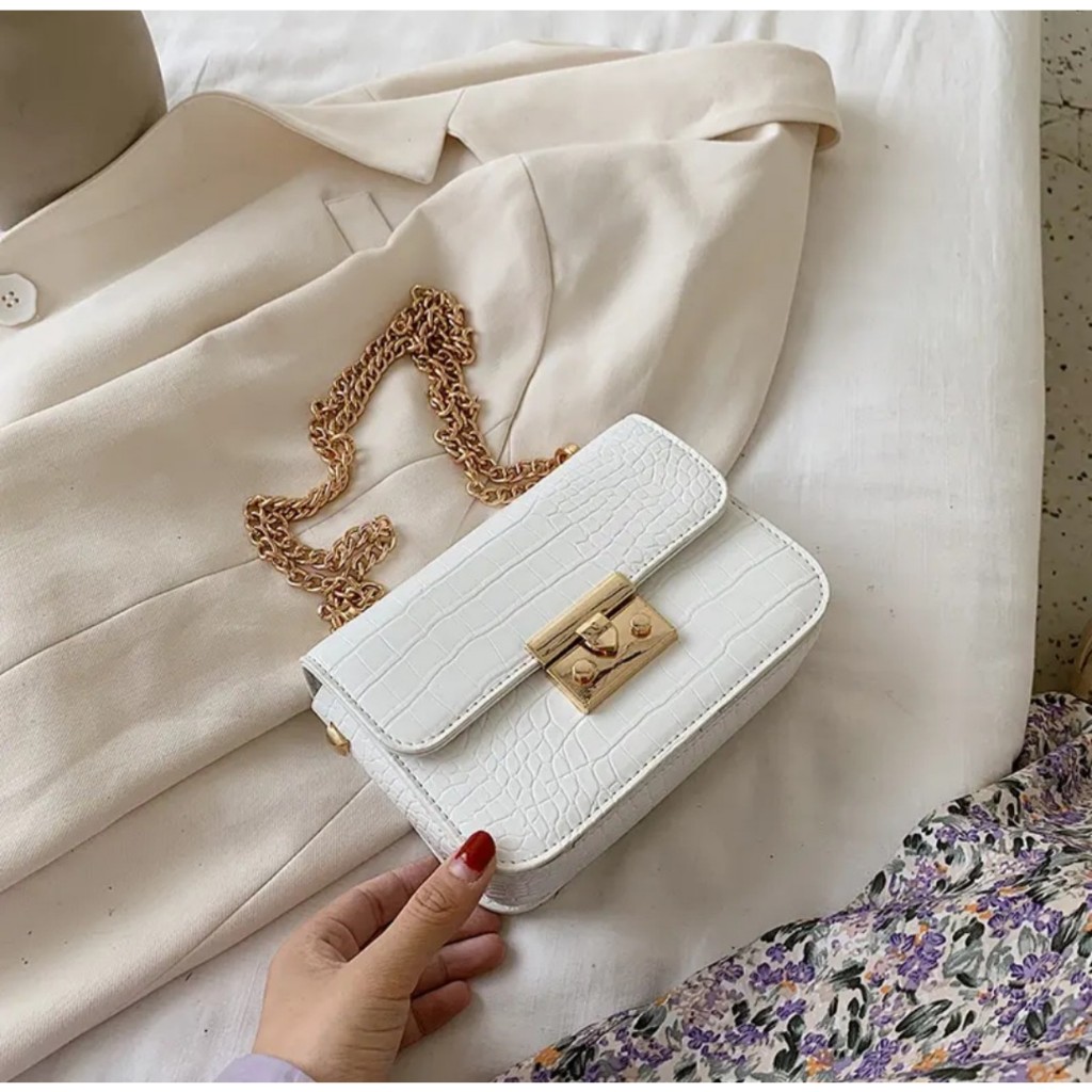 Túi lẻ thanh lý cắt mã, túi lỗi nhẹ - giá off 50% giá nhập