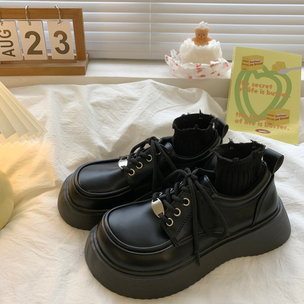 Giày oxford nữ  kiểu dáng năng động giày buộc dây mũi tròn Giày da đế dày mũi tròn to 2023 mã