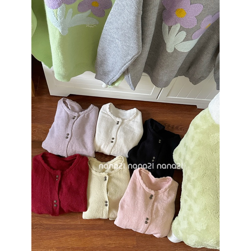 Áo khoác len cúc hoa Nana21