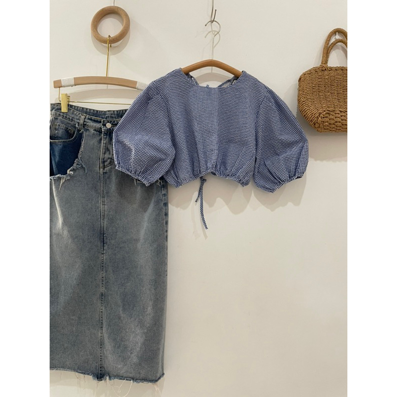 Áo croptop kẻ newtag siêu cưng tay bồng