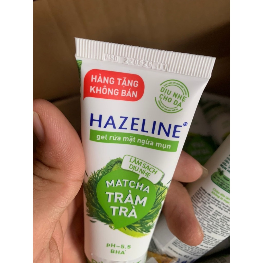 Gel rửa mặt Hazeline tràm trà- Hàng khuyến mãi 40g