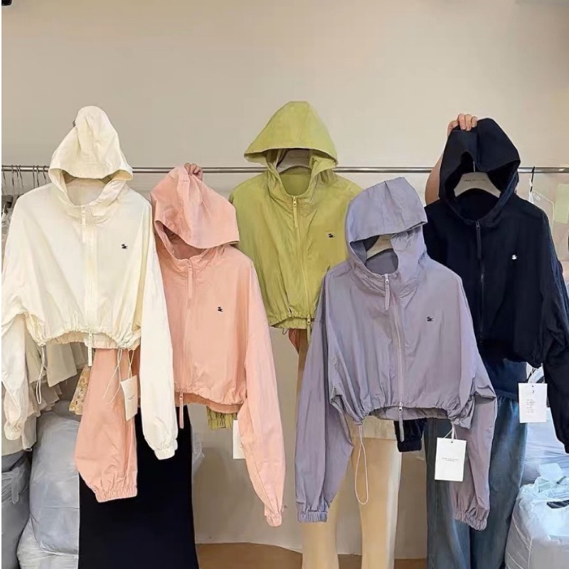 Áo Khoác Gió Kèm LoGo QC xinh xỉu