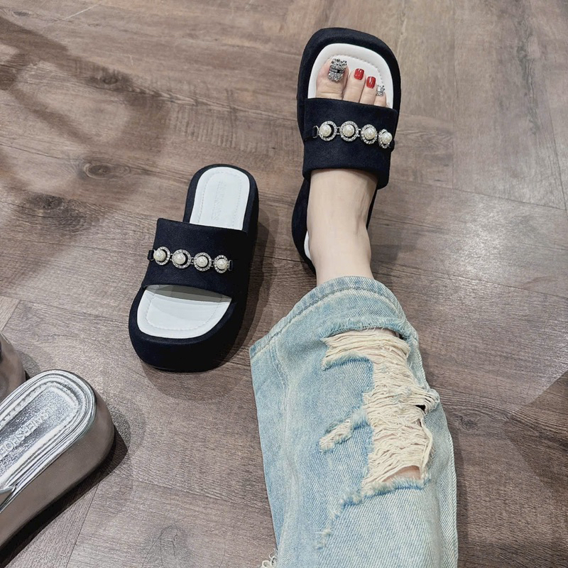 DÉP BÁNH MÌ QUAI NGO C 😍