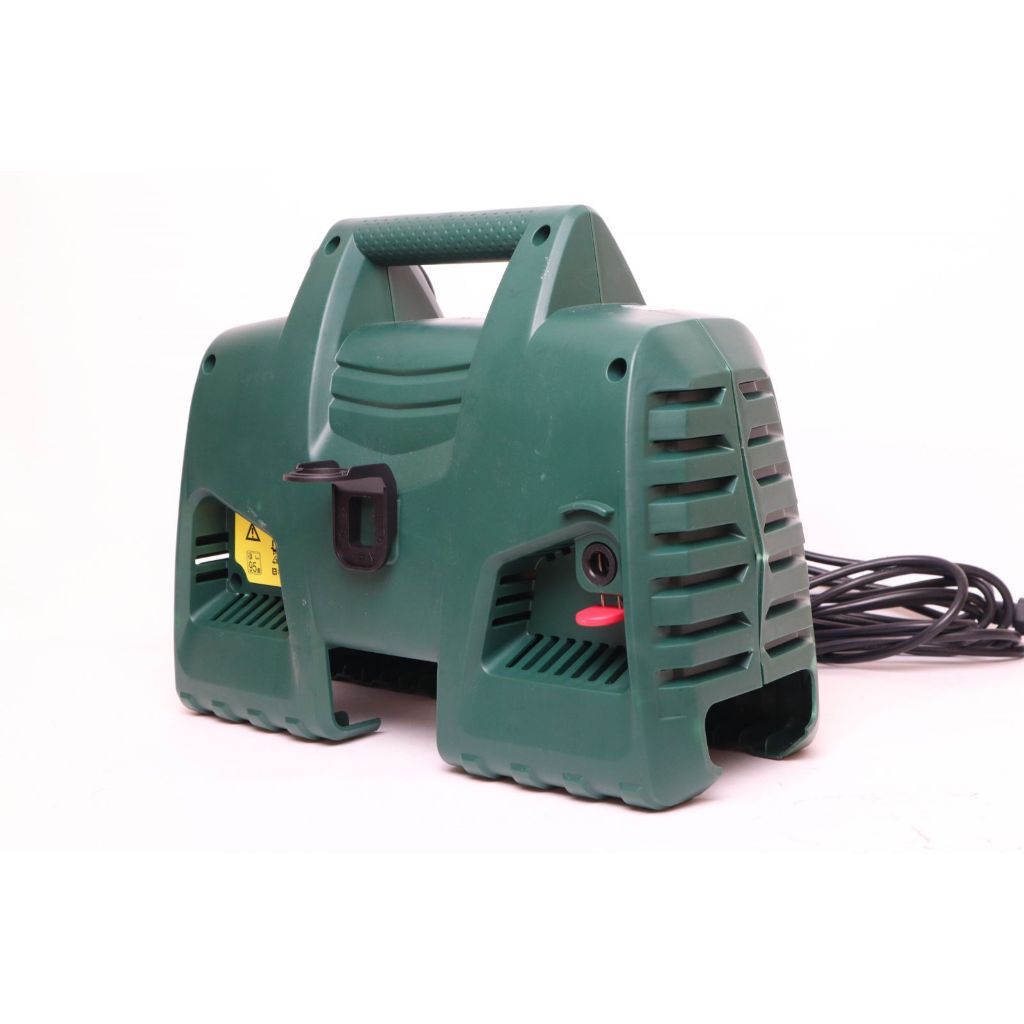 Máy phun rửa áp lực Bosch Aquatak Kết Nối Tiêu Dùng AQT 100