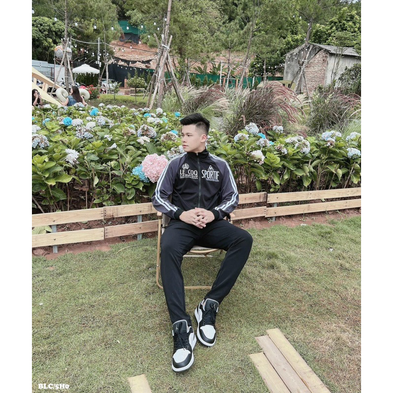 Bộ thể thao kéo khoá mới nhất năm 2023 cho nam