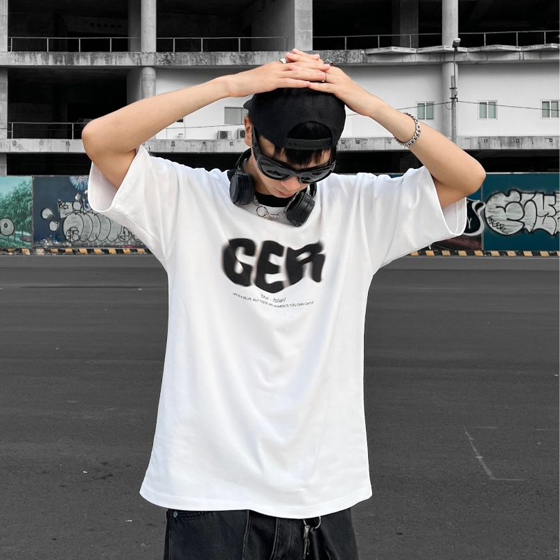 Áo thun phối cổ GER Blur White Black