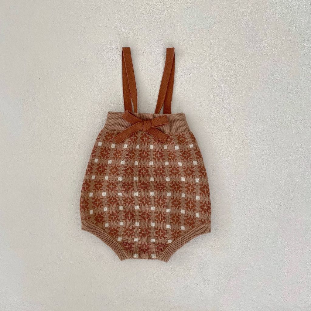 Set đồ len Nâu thắt nơ cho bé gái