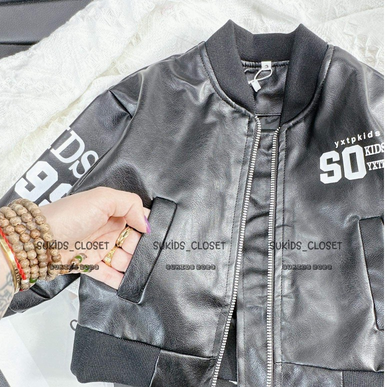 Áo Khoác Da Bomber Cho Bé Trai Bé Gái WOWKIDS Chất Da Mềm In Chữ Cá Tính Phù Hợp Cho Bé Đi Học Đi Chơi