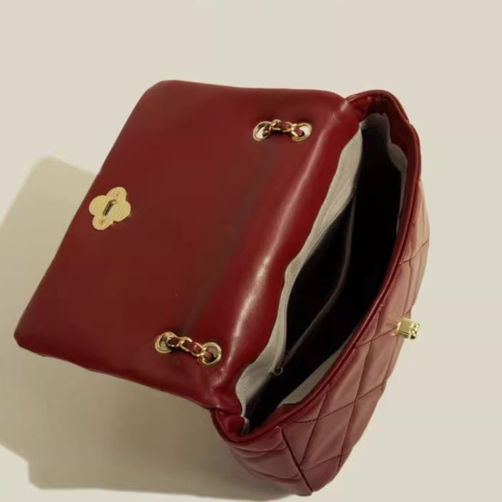 🌸Hàng Order🌸 Túi Xách Muzi&kai Chính Hãng Da Mềm Trơn Quai Da Phối Xích Nắp Gập Đính Hoa Sang Chảnh Nữ Tính 🌸 Quảng Châu