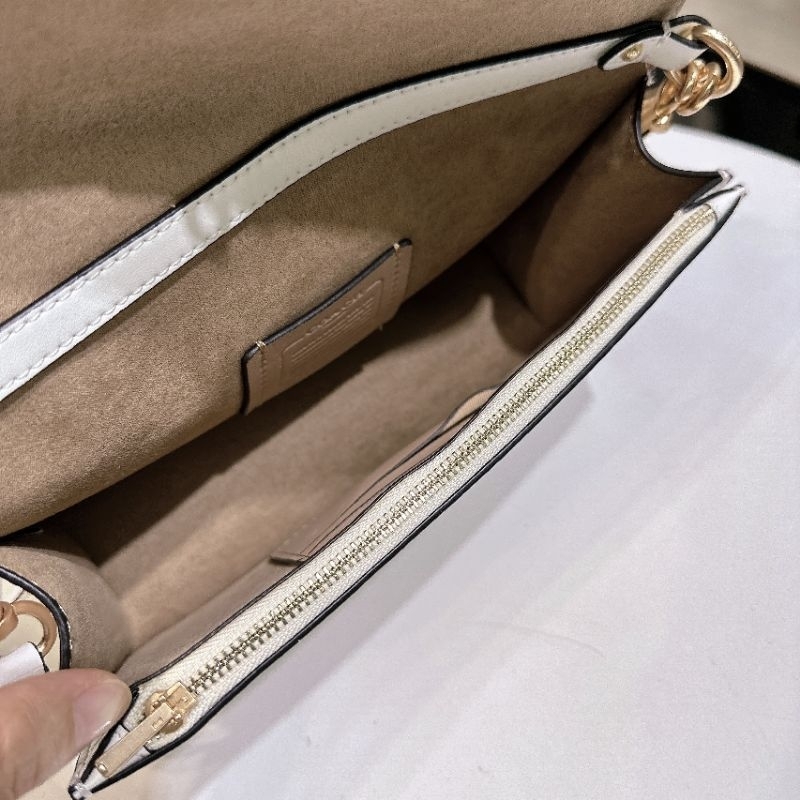 Túi COACH Brynn Shoulder Bag