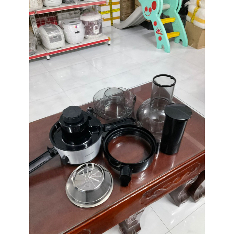 Máy ép trái cây Philips HR1863 công suất 800w - Hàng trưng bày
