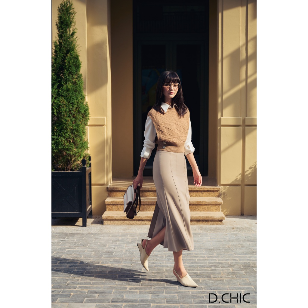 Áo len ba lỗ vặn thừng cúc dưới gấu D.CHIC MS: 188108