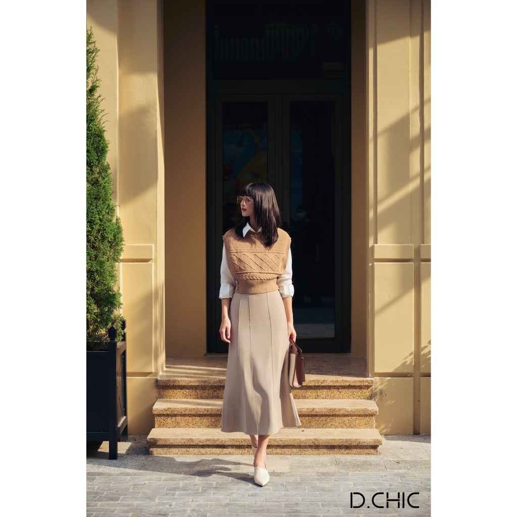 Áo len ba lỗ vặn thừng cúc dưới gấu D.CHIC MS: 188108