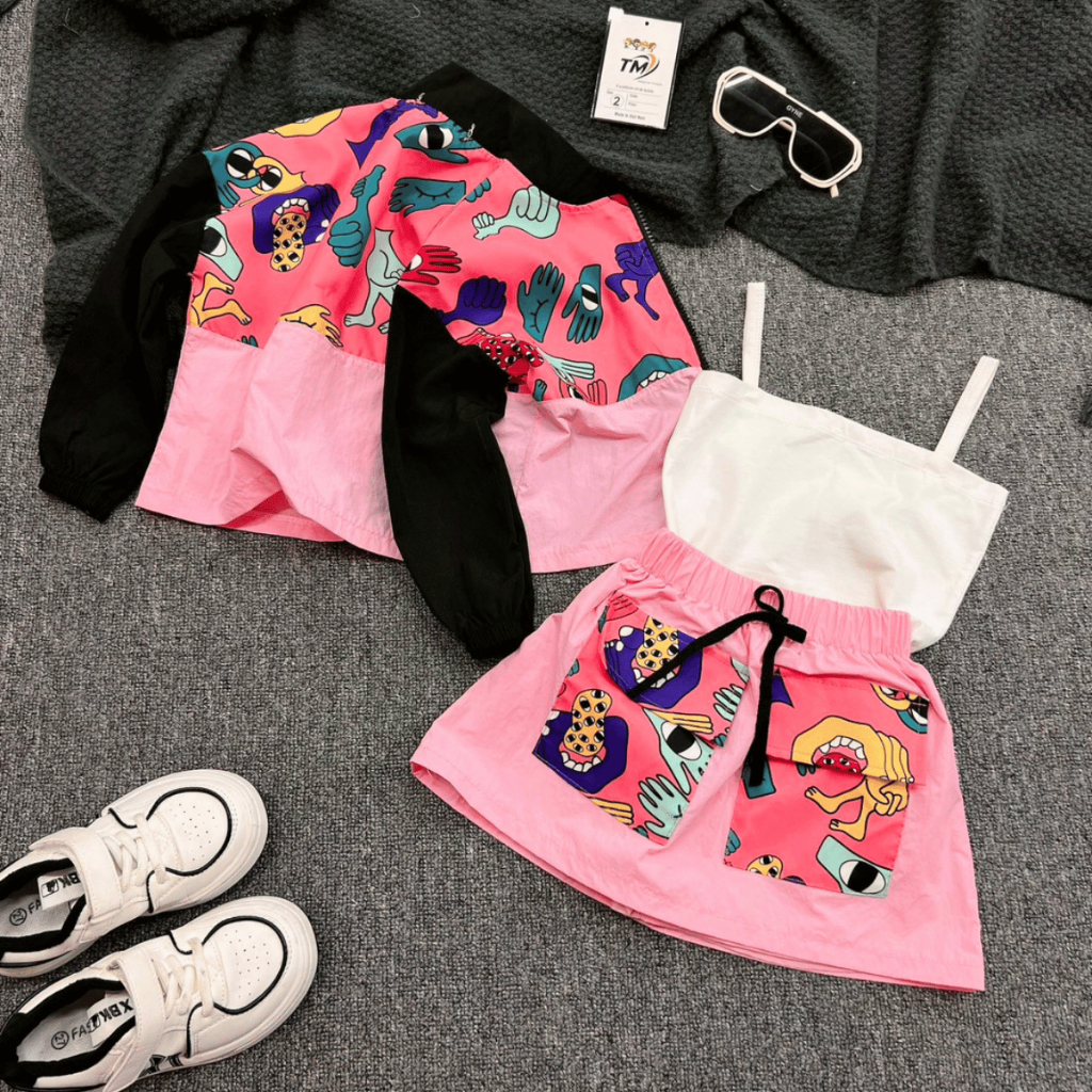 TT304  -  Set 3 chi tiết áo gió và chân váy cho bé gái - MOMCARE Fashion