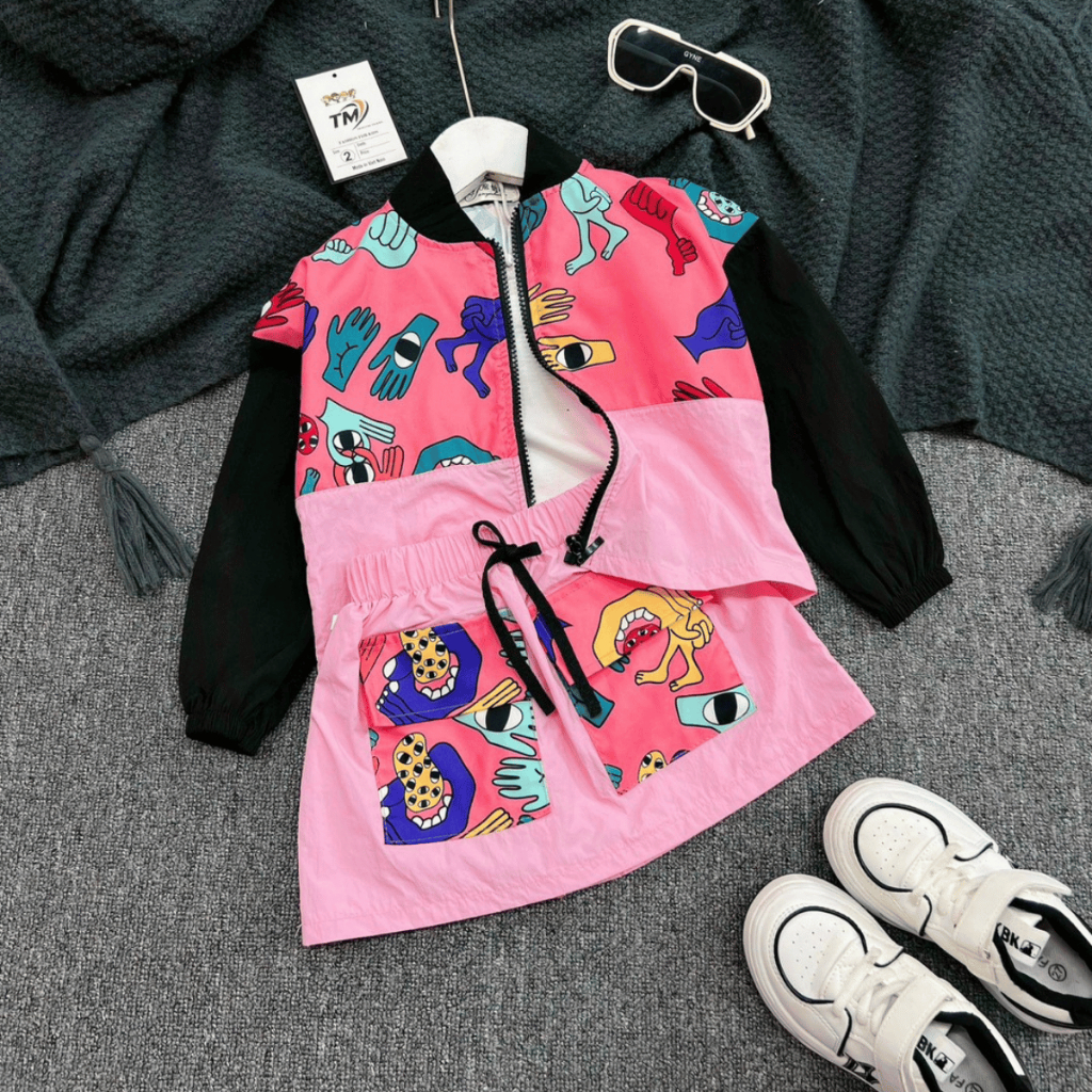 TT304  -  Set 3 chi tiết áo gió và chân váy cho bé gái - MOMCARE Fashion