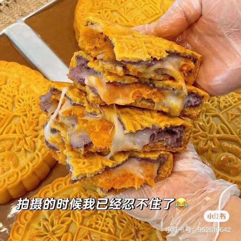 Bánh Nướng Khoai Môn Trứng Muối Hót Hít 2023