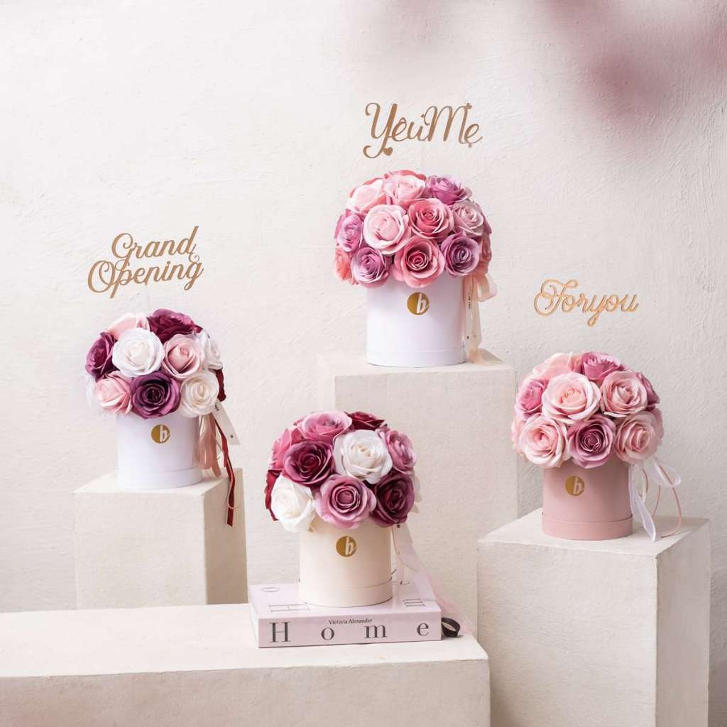 Bó hoa hồng giả, bó hoa tròn tặng 20 10 - Hộp hoa hồng lụa cao cấp thương hiệu hoa lụa BÔNG BY CATT - Giỏ hoa giả để bàn