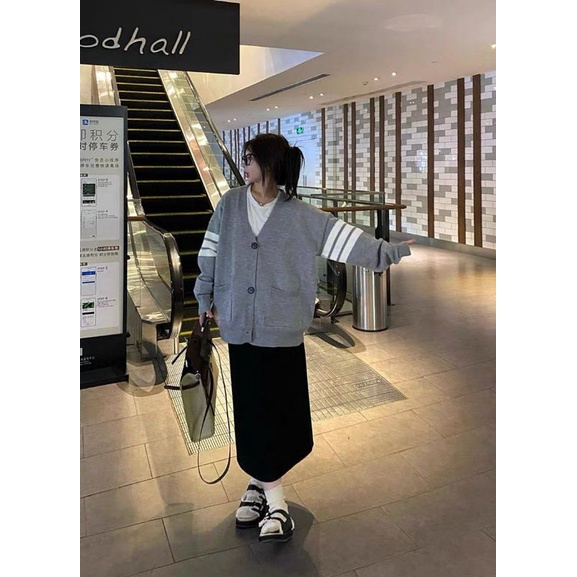 Áo Khoác Len 3 Sọc Tay Phối Trắng - Áo Khoác Cardigan Len Couple Mặc Đôi Xinh
