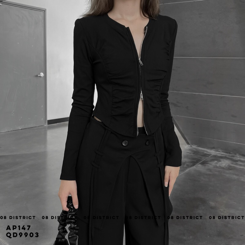 Áo ôm nhúm ngực