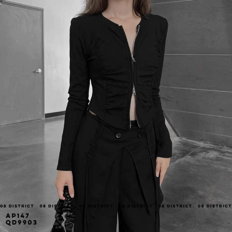 Áo ôm nhúm ngực