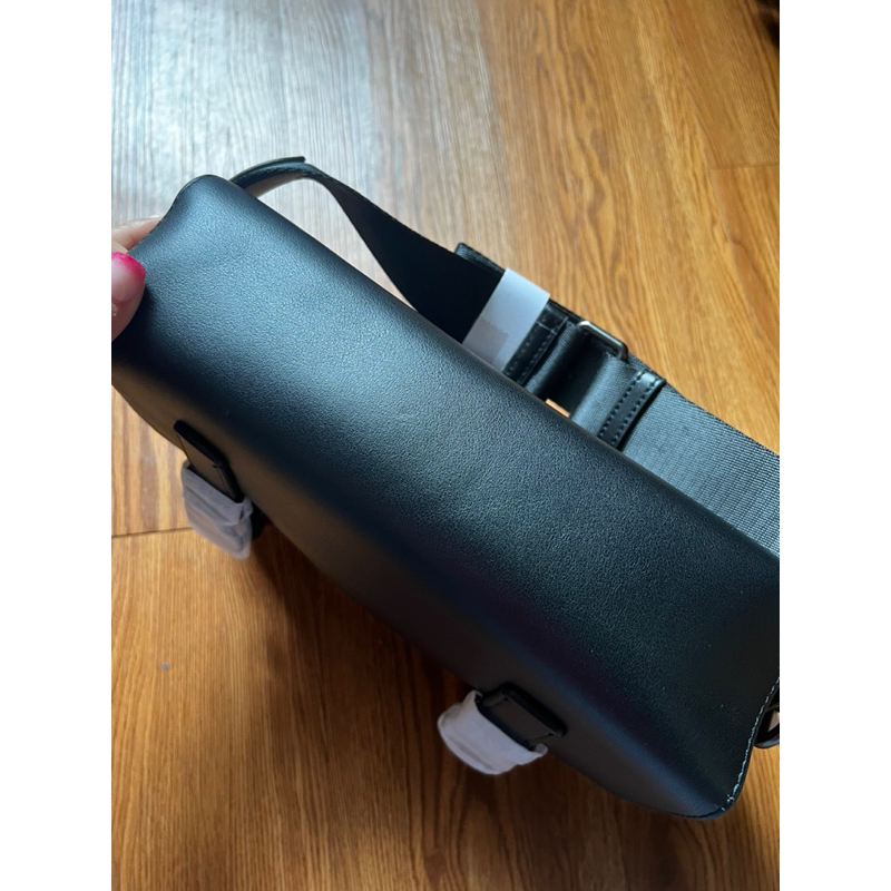 Túi C.oach Nam Đeo Chéo Nắp Gài Phối Màu