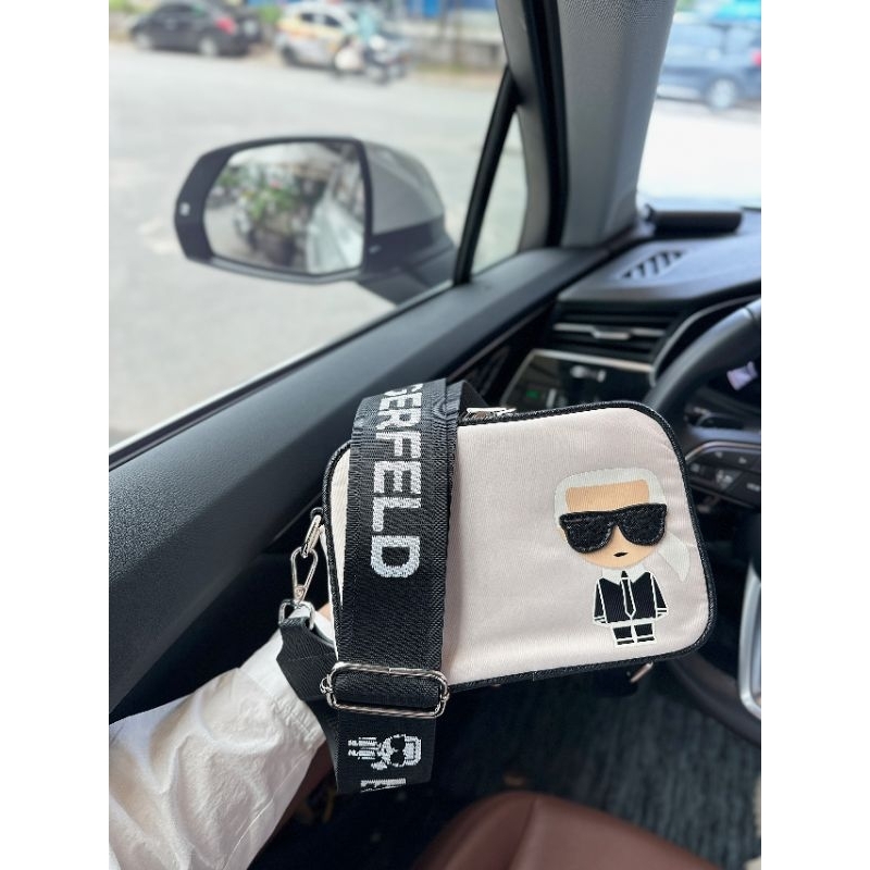 Túi đeo chéo nam&nữ cá tính KARL vái dù bản to thêu logo cực nét tặng kèm móc treo fullbox hãng