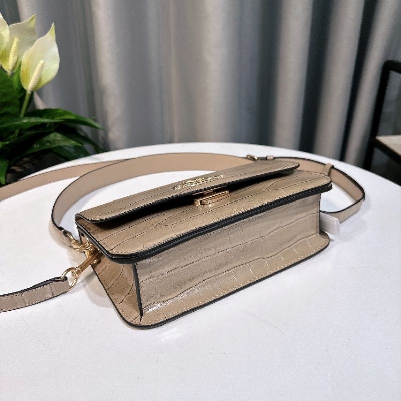 Túi COACH Brynn Shoulder Bag