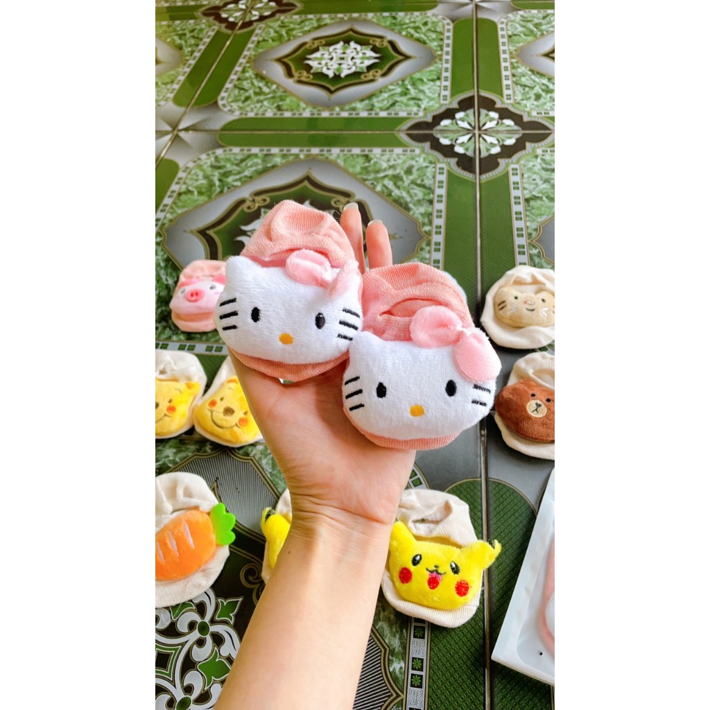 Tất thú chống trơn trượt cho bé