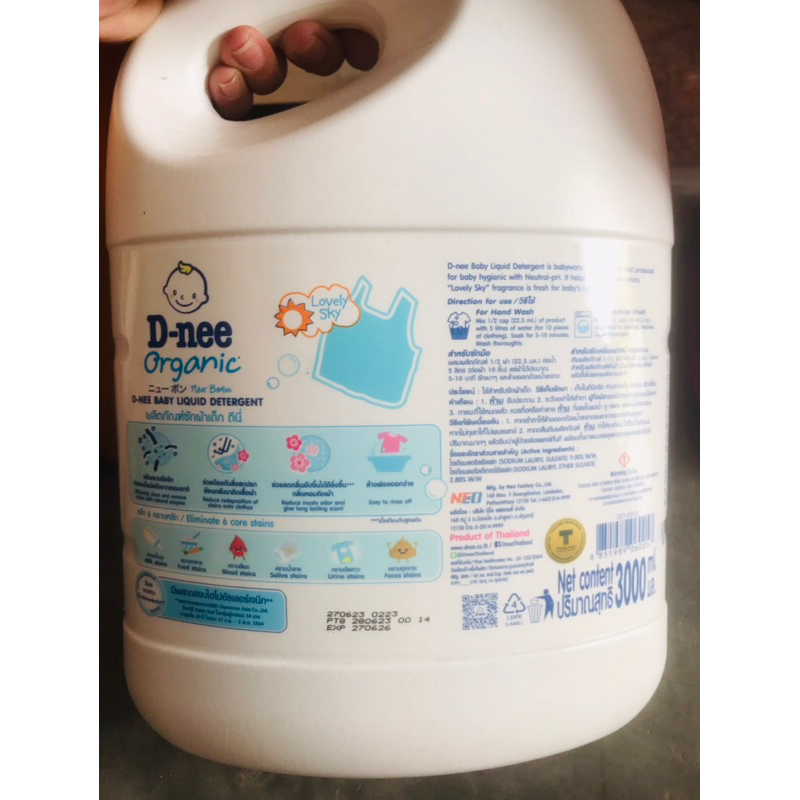 Nước giặt D-nee Thái hàng xịn