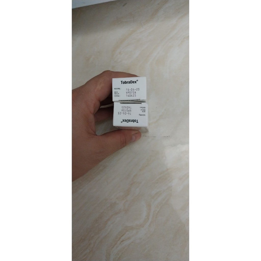 Mỡ tra mắt Tosbradex tosbradex