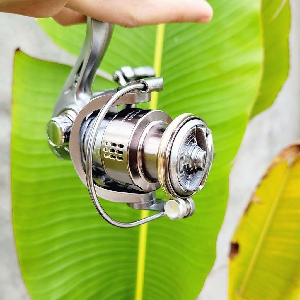Máy câu cá máy câu lure kim loại cối nông siêu êm tay quay đôi cân bằng Silver bạc S3000