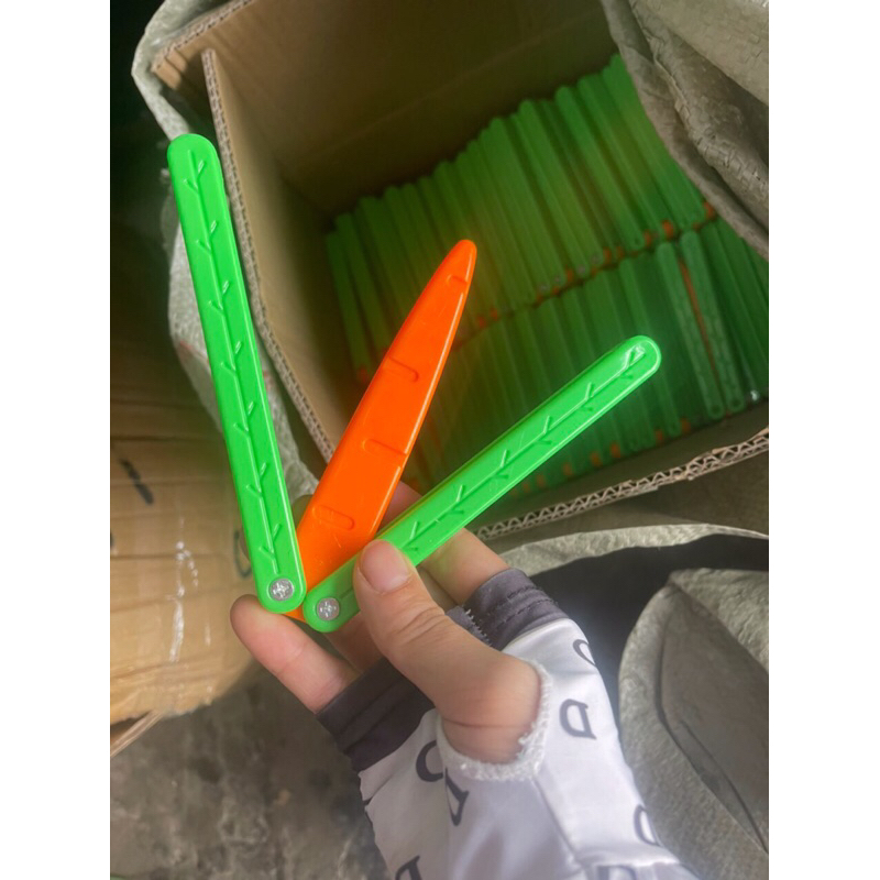 Đồ Chơi Thẻ Nhấn Tạo Hình Cà Rốt Dao In 3d Dễ Thương Cho Bé