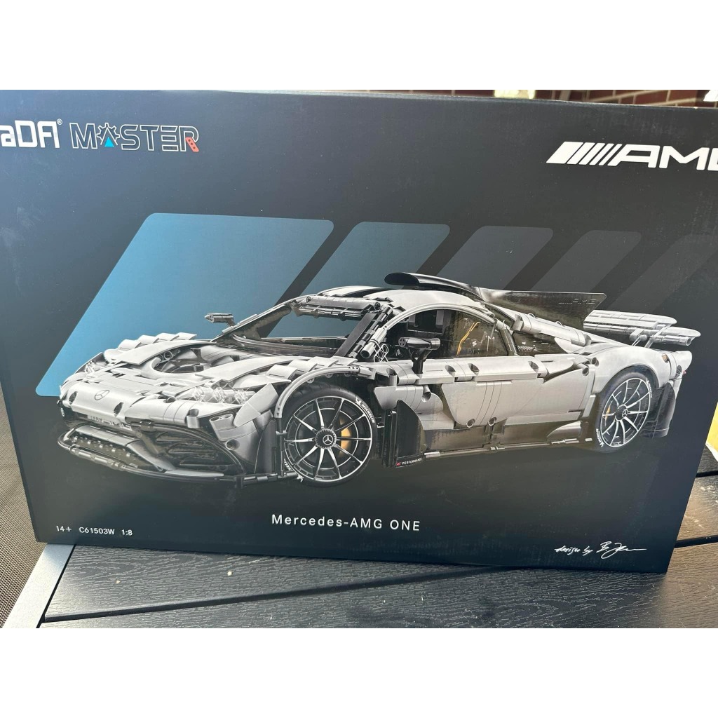 Đồ Chơi Lắp Ráp Siêu Xe Mercedes-AMG – CADA C61503W tỷ lệ 1:8 full RC điều khiển