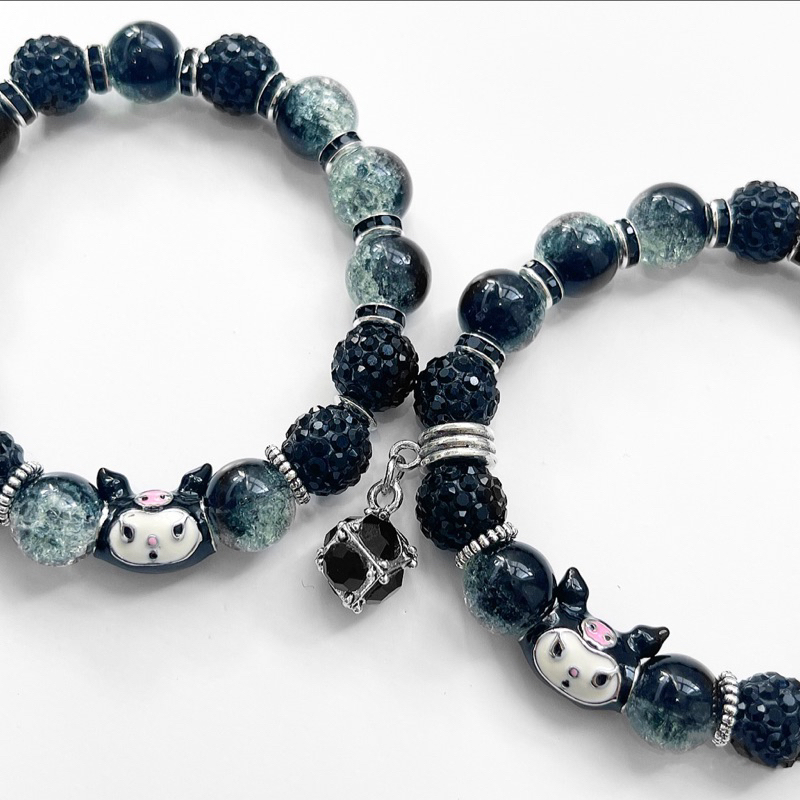 Vòng tay pha lê Kuromi