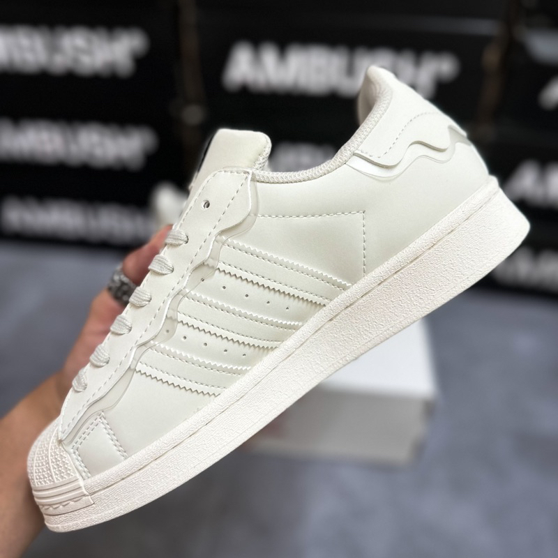 Giày Thể Thao Cổ Thấp Mũi Sò Kem•SC Full Box