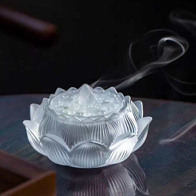 Lư xông trầm hương kèm lót bông chống cháy, Đỉnh đốt nhang bằng thủy tinh nắp chạm tinh xảo