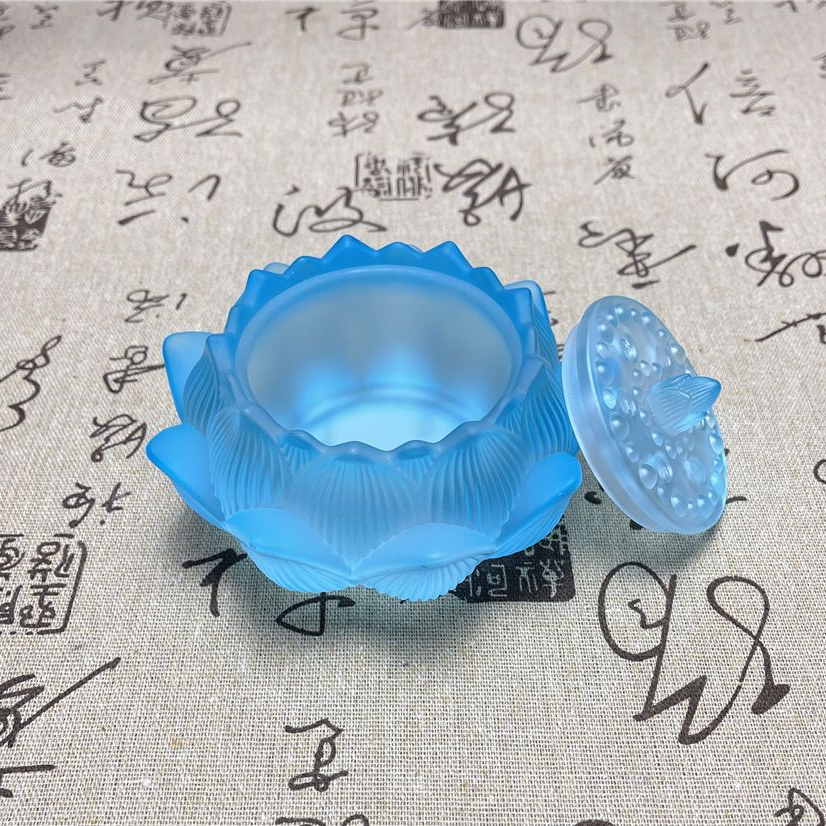 Lư xông trầm hương kèm lót bông chống cháy, Đỉnh đốt nhang bằng thủy tinh nắp chạm tinh xảo