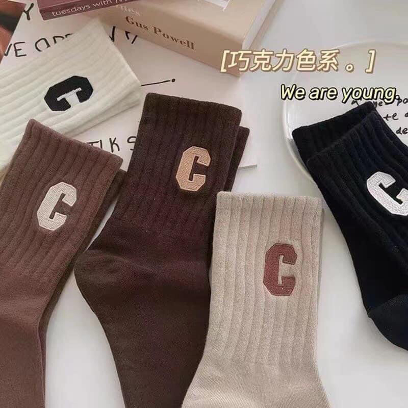 Tata cao cổ chữ C