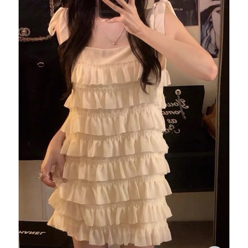 VIDEO ẢNH THẬT🖤váy hai dây tiểu thư cổ vuông xếp tầng viền lượn sóng xinh xắn đáng yêu ngọt ngào dễ thương