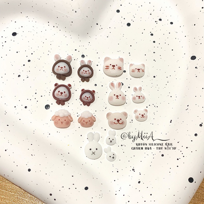 KHUÔN charm nail 2 Size