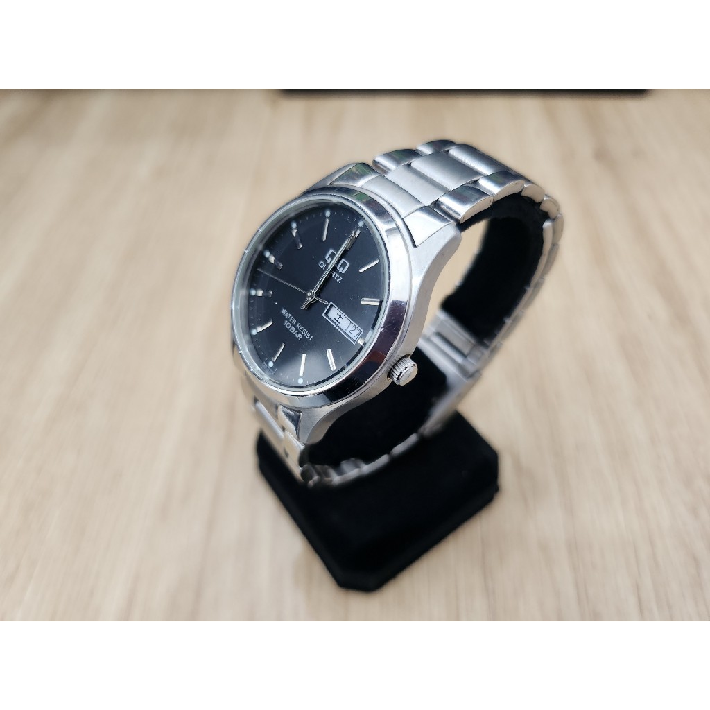 ĐỒNG HỒ SI NHẬT DÂY THÉP KHÔNG RỈ DÀNH CHO NAM - THUƠNG HIỆU Q&Q